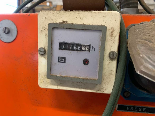 Verticale dubbelkops sleufboormachine met afzuiger - afbeelding 13 van  34