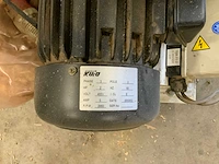 Verticale dubbelkops sleufboormachine met afzuiger - afbeelding 28 van  34