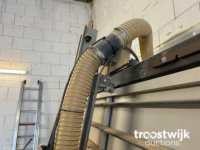 Verticale platenzaagmachine - afbeelding 4 van  7