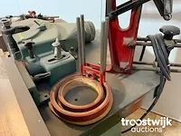 Verticale tafelfreesmachine - afbeelding 10 van  12