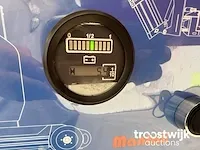 Verticale telescoophoogwerker - afbeelding 14 van  14