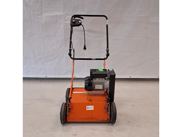 Verticuteermachine - 400mm - 230v eliet, e 401 electric, bouwjaar 2015 - afbeelding 2 van  5