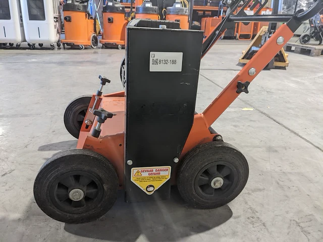Verticuteermachine - 400mm - 230v eliet, e 401 electric, bouwjaar 2017 - afbeelding 3 van  20