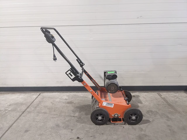 Verticuteermachine - 400mm - 230v eliet, e 401 electric, bouwjaar 2017 - afbeelding 1 van  20