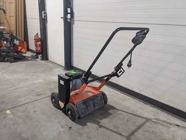 Verticuteermachine - 400mm - 230v eliet, e 401 electric, bouwjaar 2017 - afbeelding 17 van  20