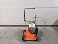 Verticuteermachine - 400mm - benzine eliet, e 401 petrol, bouwjaar 2015 - afbeelding 9 van  16