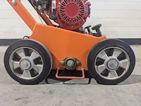 Verticuteermachine - 400mm - benzine eliet, e 401 petrol, bouwjaar 2015 - afbeelding 13 van  16