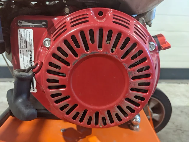 Verticuteermachine - 400mm - benzine eliet, e 401 petrol, bouwjaar 2015 - afbeelding 16 van  16