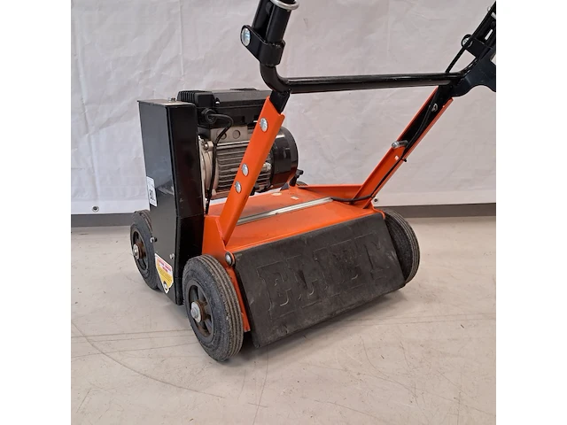 Verticuteermachine 40cm 220v eliet, e 401 electric, bouwjaar 2016 - afbeelding 4 van  6