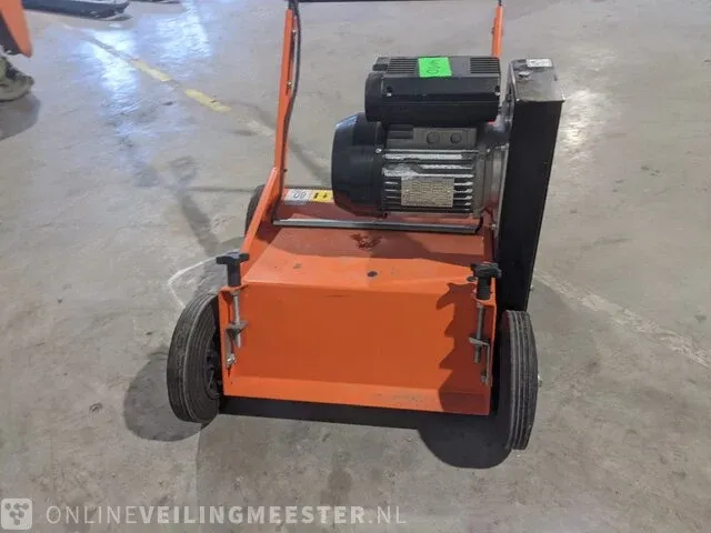 Verticuteermachine eliet, e 401 electric, bouwjaar 2016 - afbeelding 7 van  19