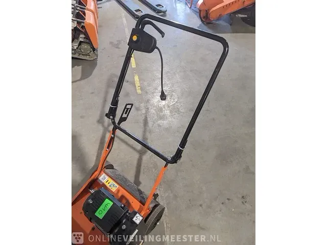 Verticuteermachine eliet, e 401 electric, bouwjaar 2016 - afbeelding 18 van  19