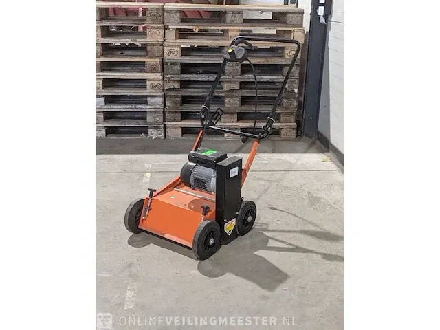 Verticuteermachine eliet, e 401 electric, bouwjaar 2018 - afbeelding 11 van  17