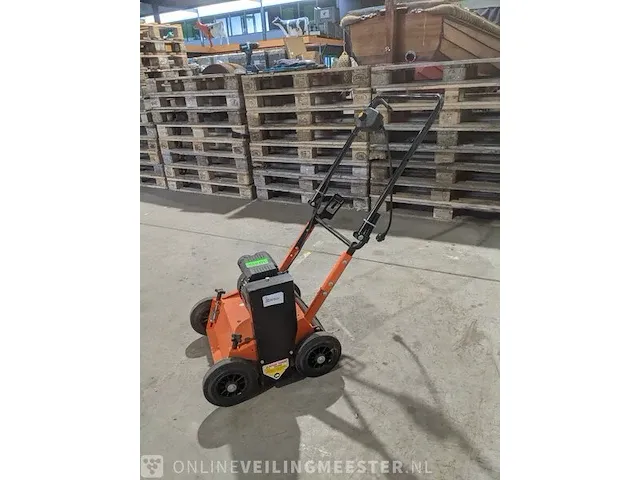 Verticuteermachine eliet, e 401 electric, bouwjaar 2018 - afbeelding 12 van  17
