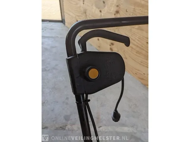 Verticuteermachine eliet, e 401 electric, bouwjaar 2018 - afbeelding 3 van  13