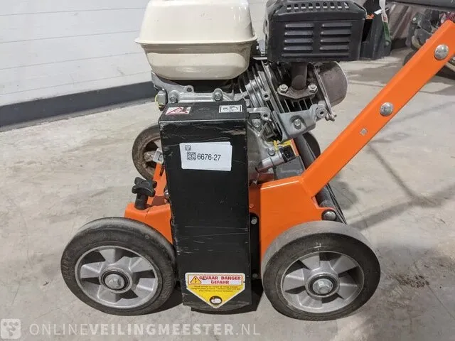 Verticuteermachine eliet, e 401 petrol, bouwjaar 2017 - afbeelding 9 van  19