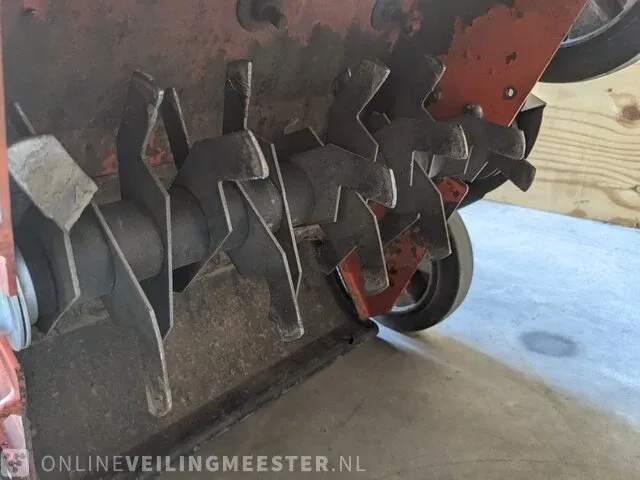 Verticuteermachine eliet, e 401 petrol, bouwjaar 2017 - afbeelding 3 van  11