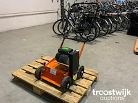 Verticuteermachine - afbeelding 1 van  2