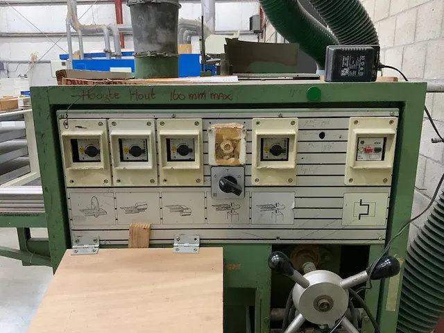 Vertongen p04 pennenbank - afbeelding 4 van  17