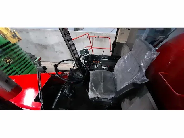 Vervaet hydro trike zelfrijdende mestverspreider - afbeelding 3 van  14
