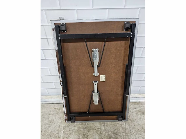 Vervoort meubelen bv - klaptafel (30x) - afbeelding 4 van  4