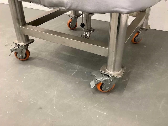 Verwarmde rvs mengtrommel - afbeelding 13 van  32