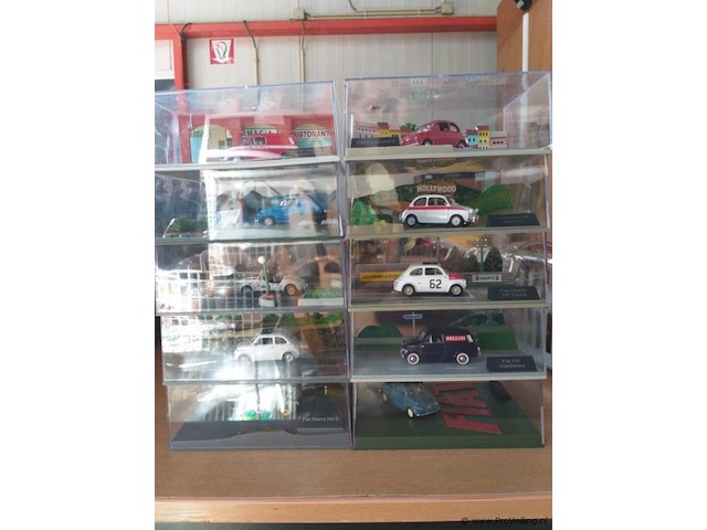 Verzameling fiat 500 modellen - klein schaal model - 10 stuks - afbeelding 1 van  5