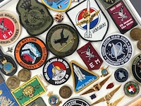 Verzameling insignes, patches, e.d. - afbeelding 3 van  5
