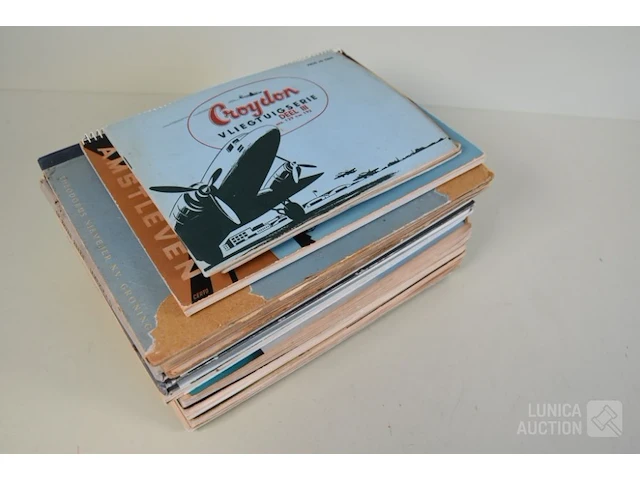Verzameling plaatjesalbums - afbeelding 1 van  18