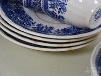Verzameling servies - afbeelding 3 van  11