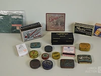 Verzameling vintage items - afbeelding 1 van  10