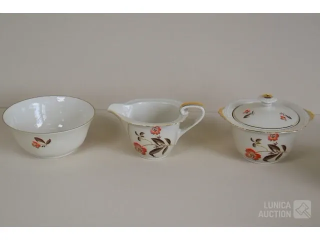 Verzameling wido servies - afbeelding 4 van  6