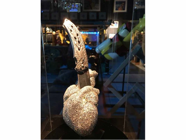 Verzamelobject “the heartache” - afbeelding 13 van  27