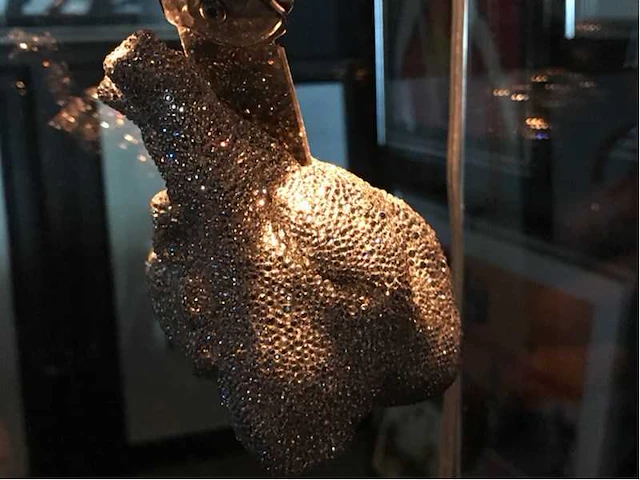 Verzamelobject “the heartache” - afbeelding 12 van  27