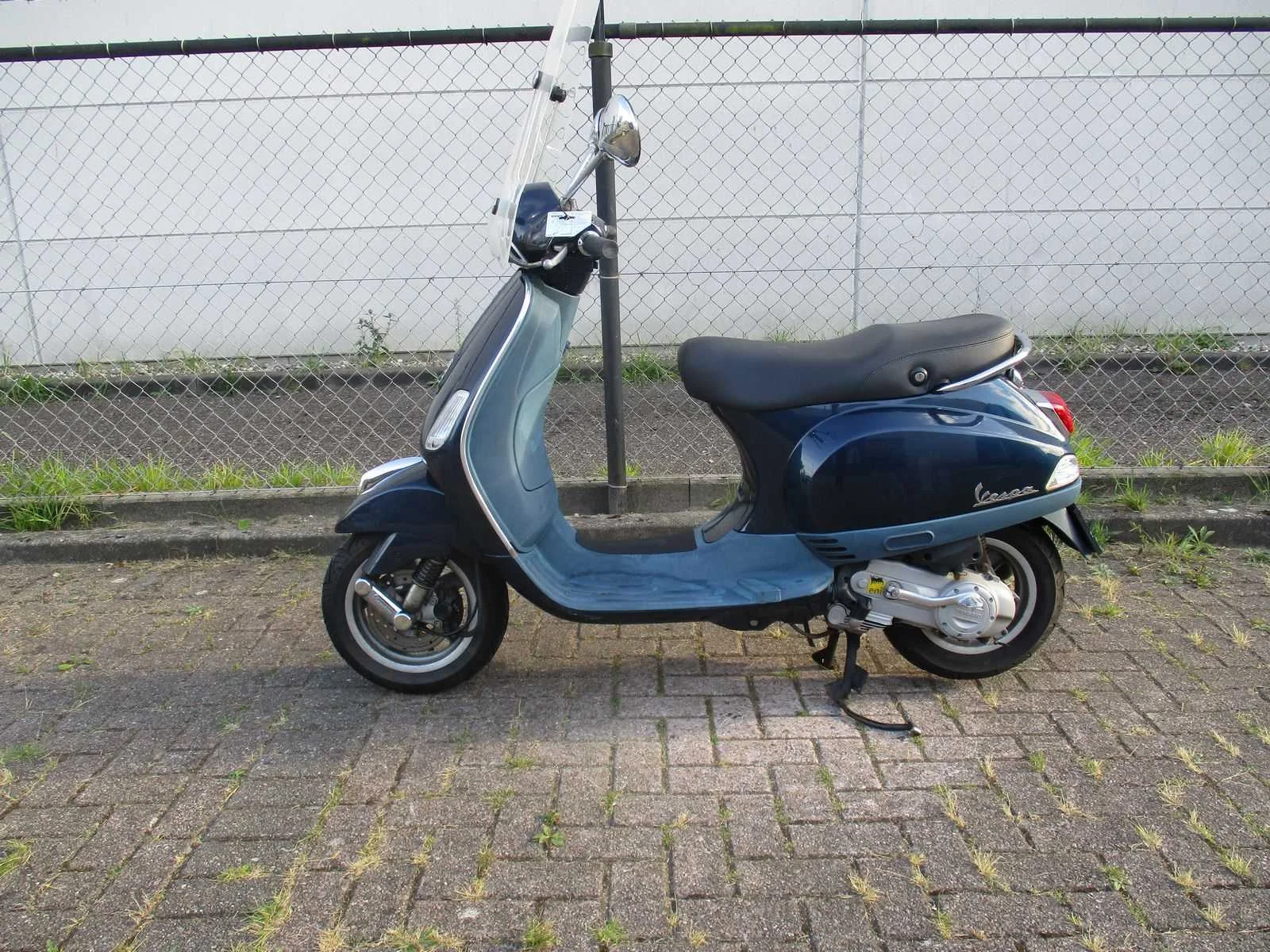 Verzamelveiling motoren en scooters