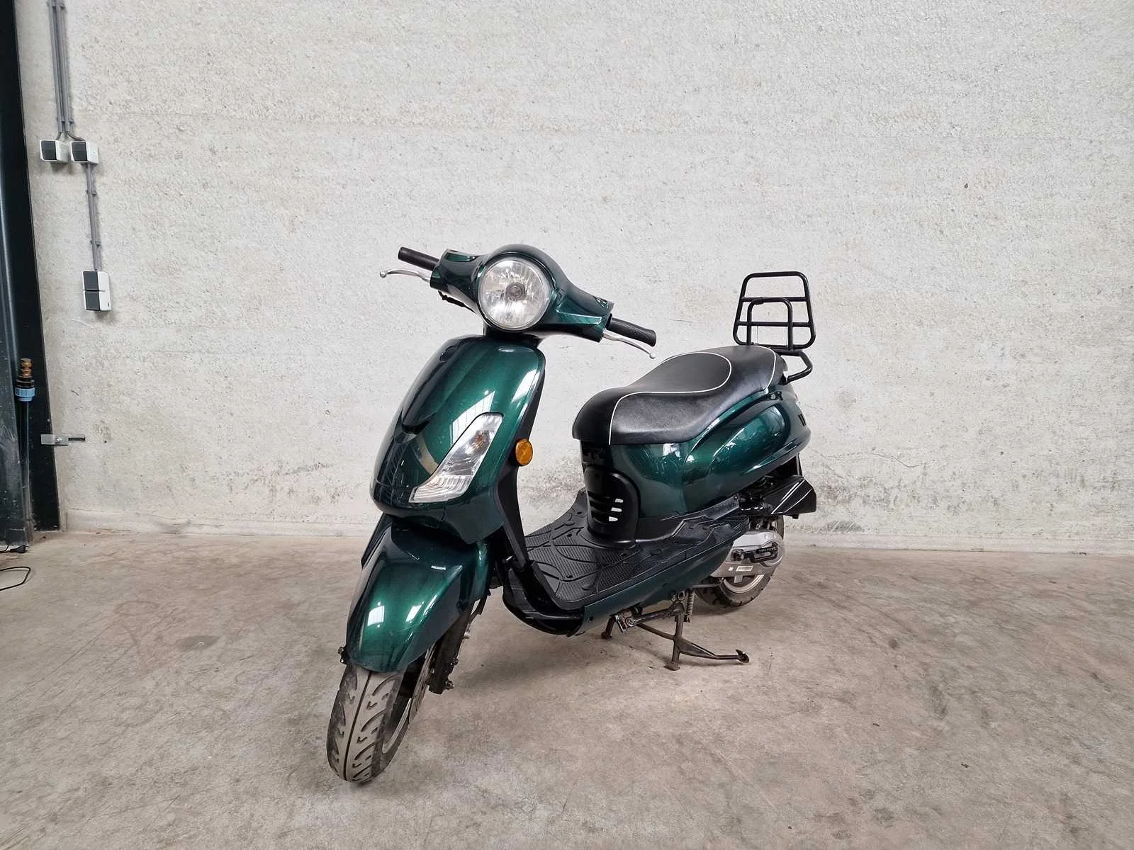 Verzamelveiling scooters en motoren