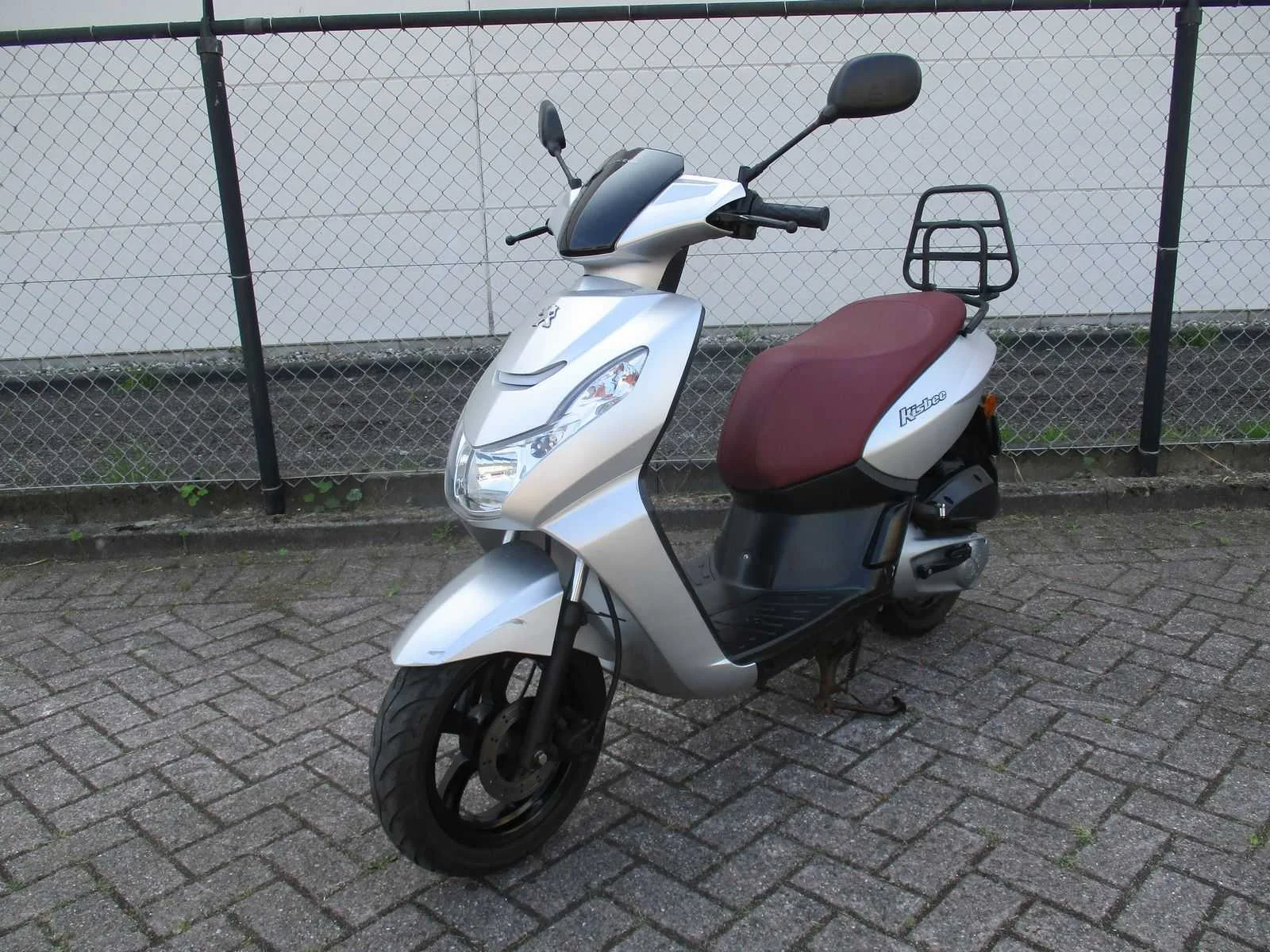Verzamelveiling scooters en motoren