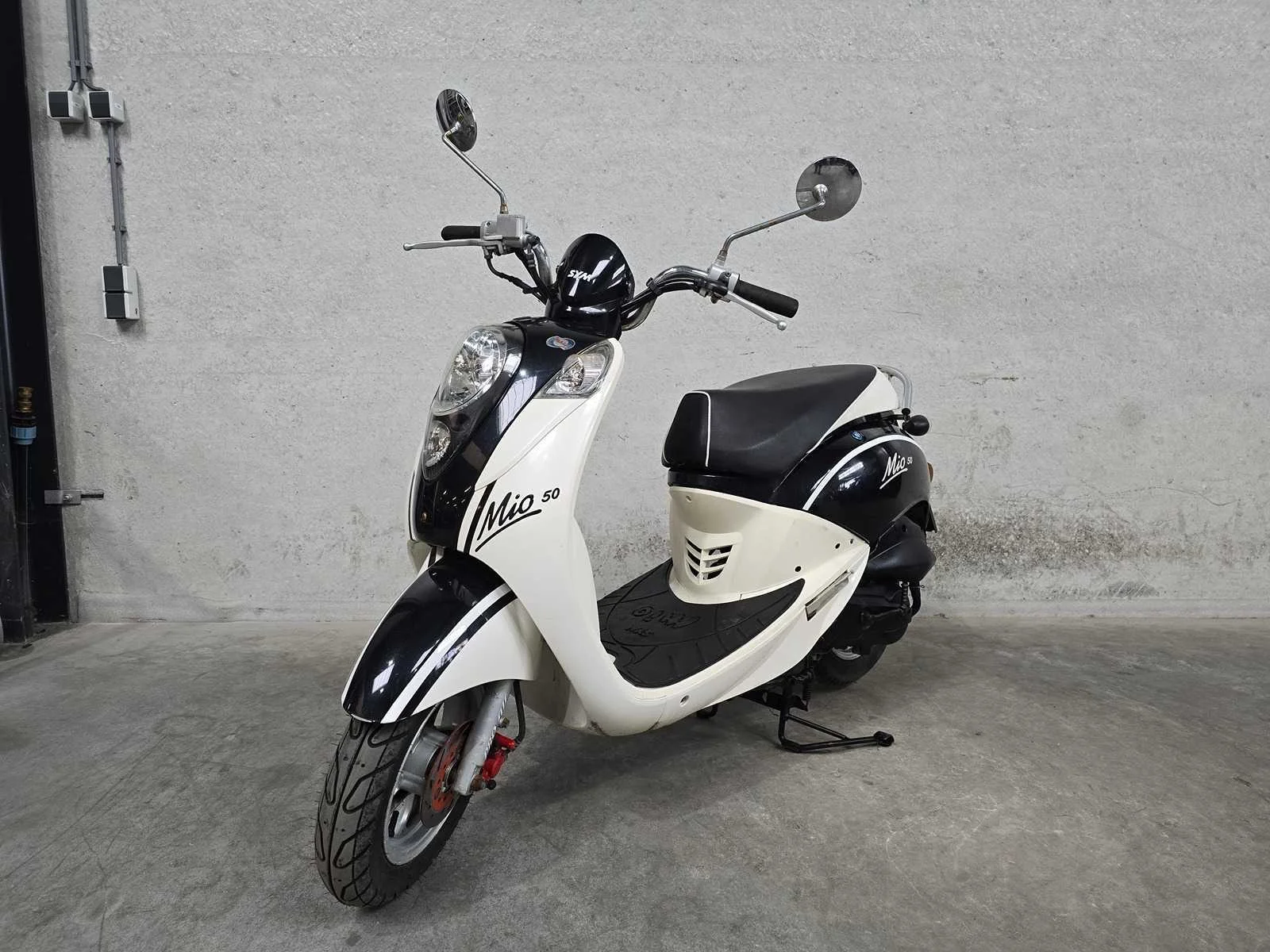 Verzamelveiling scooters en motoren