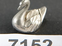 Verzilverd eendje als kaarthouder - afbeelding 1 van  3