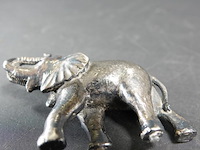 Verzilverde olifant - afbeelding 5 van  5