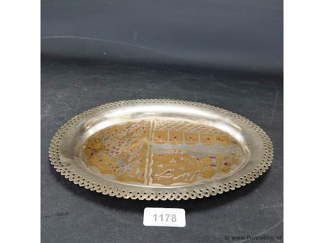 Verzilverde schaal met decor - afbeelding 2 van  5