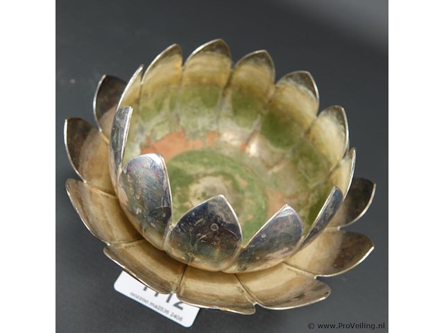 Verzilverde schalen set in bloemvorm - afbeelding 3 van  5