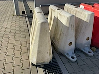Verzwaarbare kunststof barriers (35x) - afbeelding 6 van  10