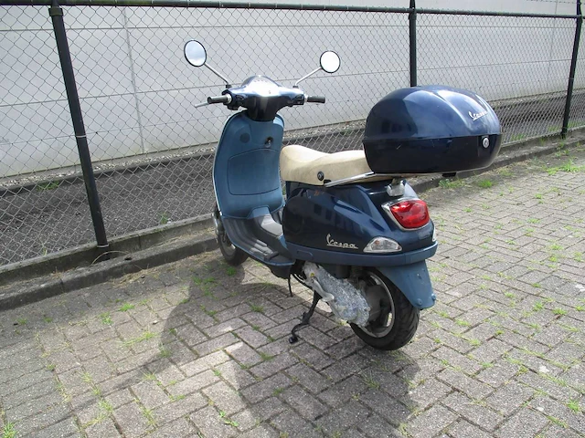 Vespa - bromscooter - lx 50 2 tact - scooter - afbeelding 2 van  11