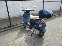 Vespa - bromscooter - lx 50 2 tact - scooter - afbeelding 2 van  11