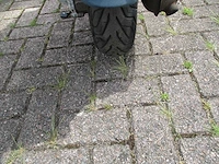 Vespa - bromscooter - lx 50 2 tact - scooter - afbeelding 11 van  11
