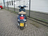 Vespa - bromscooter - lx 50 4t - scooter - afbeelding 10 van  11