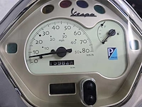 Vespa - bromscooter - lx touring 4t - 45km uitvoering - afbeelding 7 van  8