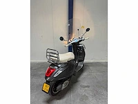 Vespa - bromscooter - primavera 4t - motorised scooter - afbeelding 3 van  10