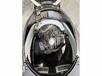 Vespa - bromscooter - primavera 4t - motorised scooter - afbeelding 7 van  10