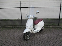 Vespa - bromscooter - primavera 4t - scooter - afbeelding 4 van  11